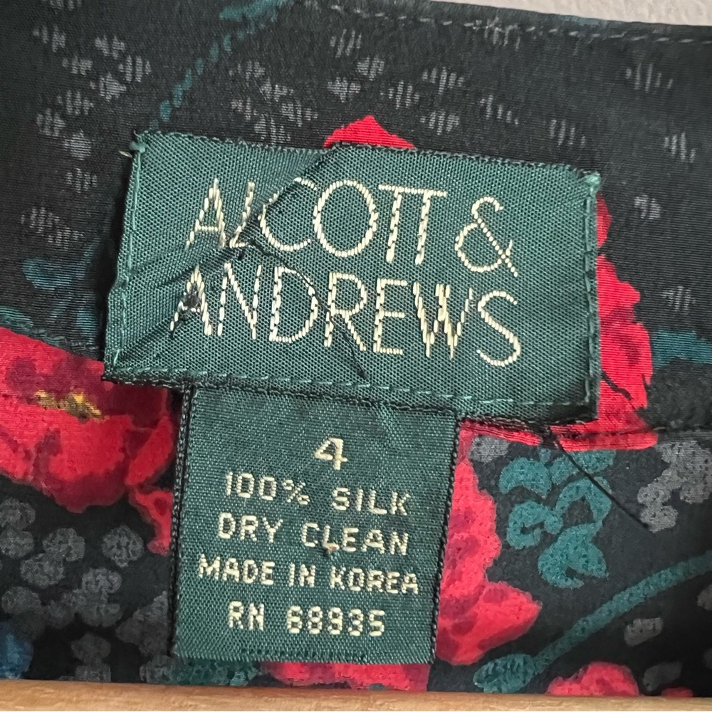Vintage Alcott & Andrews 100% Silk Black Floral Roses Button Down Blouse Sz 4 - Picture 10 of 12
